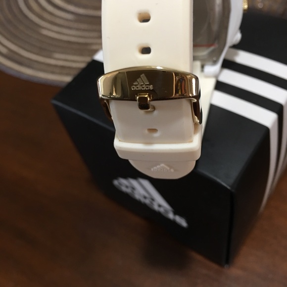 Adidas Watch - Picture 5 of 7